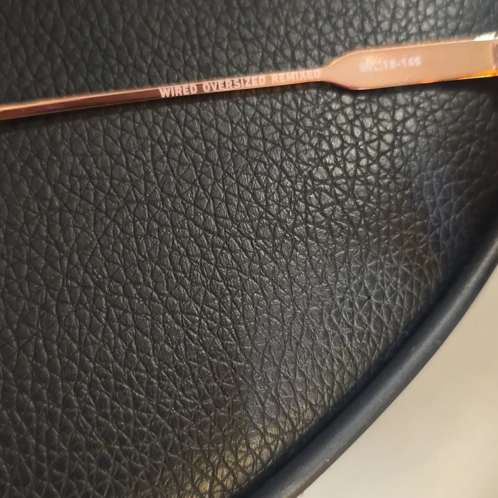 Quay Australia Wired Remixed‎ Oversized Sunglasses- Coffee Rose Frame/Brown